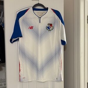 New Balance Men's White and Blue Jersey